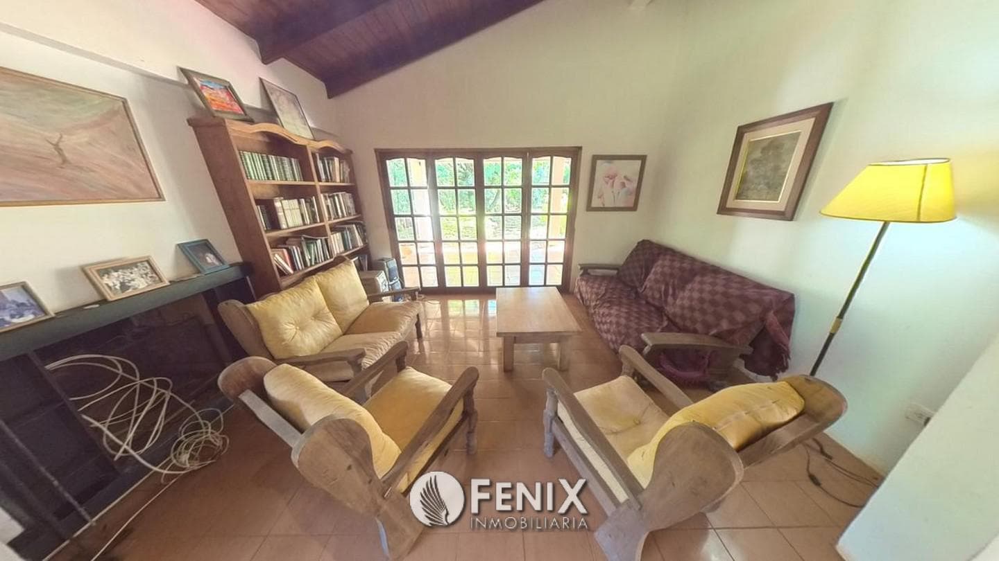 CF1132 - CASA EN VENTA B° LA EUGENIA — foto 2