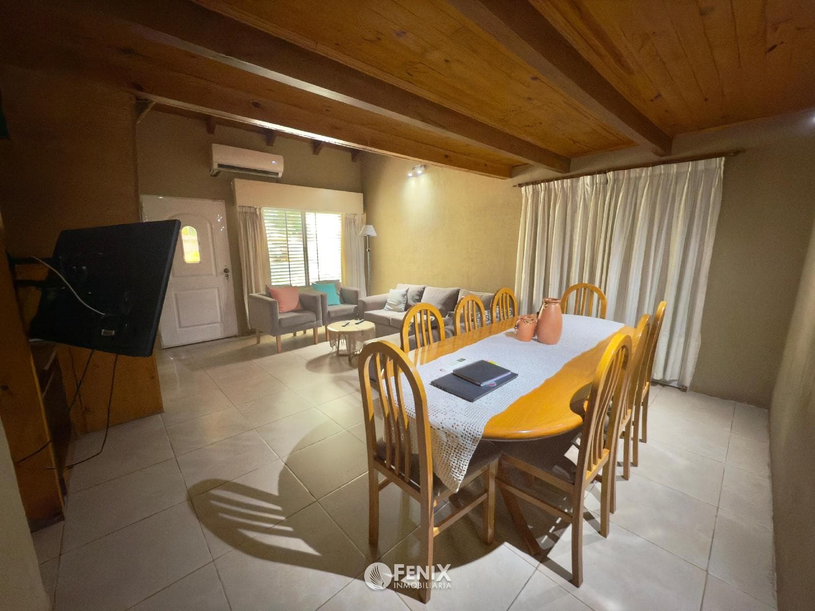 CF1211 - CASA EN VENTA APTO CRÉDITO - 8 AMBIENTES - AV. FCO. DE HARO ENTRE CMTE. ANDRESITO Y STA. CRUZ — foto 4