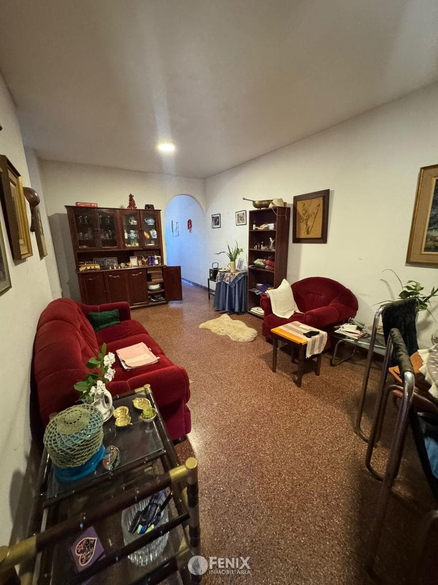 CF1289 - CASA EN VENTA - 3 DORMITORIOS - AV. TACUARÍ Y VIVANCO