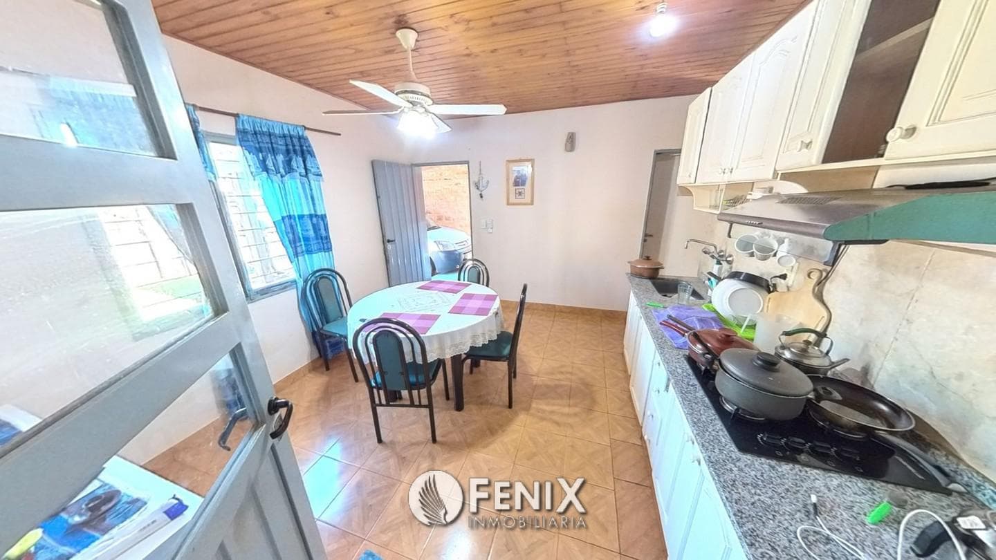 CF1122 - CASA EN VENTA B° SANTA HELENA