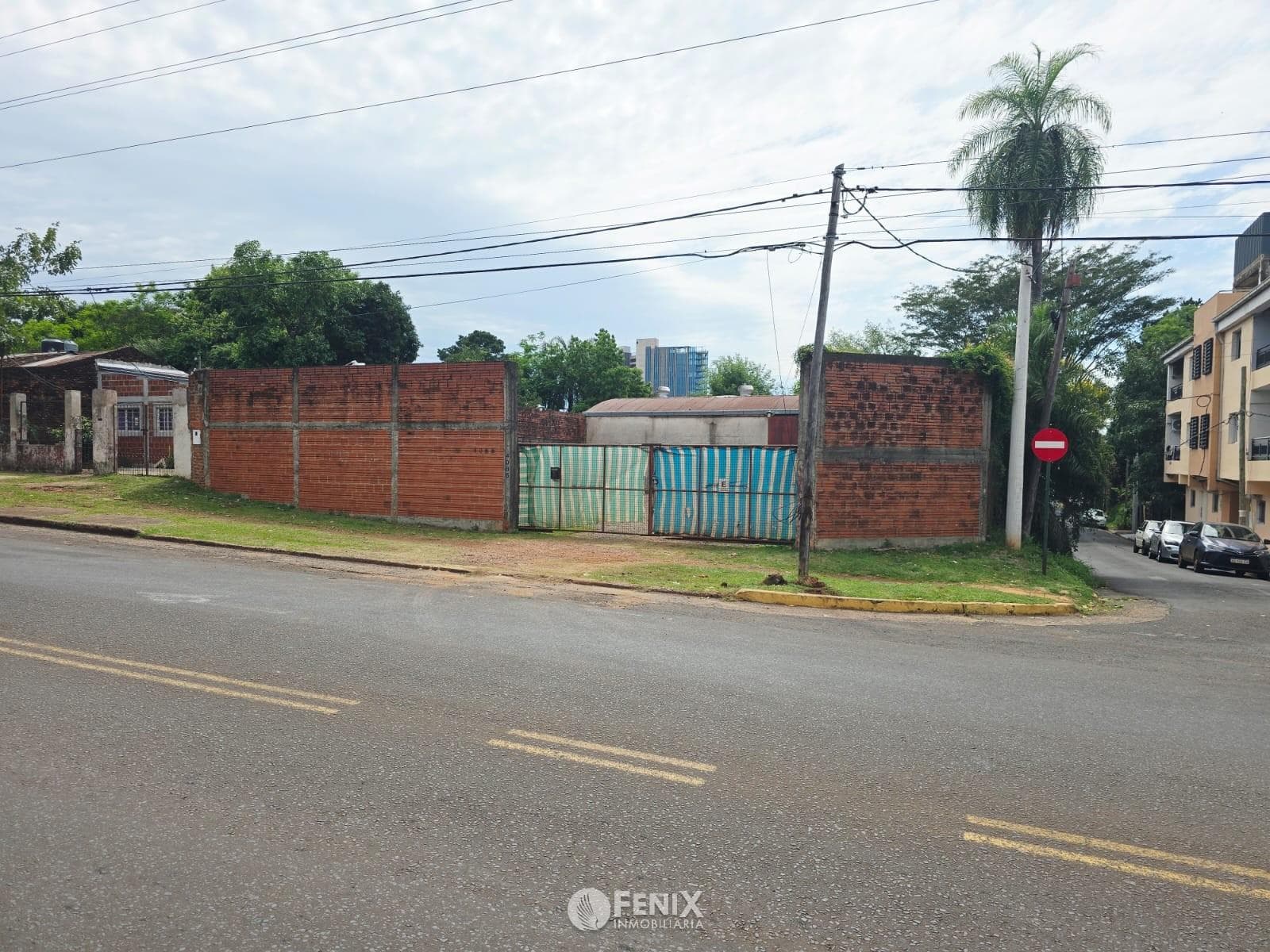 TF822 - TERRENO EN ESQUINA - AV. LÓPEZ TORRES Y TEXO, A UNA CUADRA DE AV. MAIPÚ — foto 4