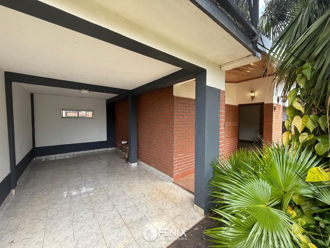 CF1315 - CASA EN VENTA - 3 DORMITORIOS - AV. SANTA CATALINA Y LORENZINI — foto 4