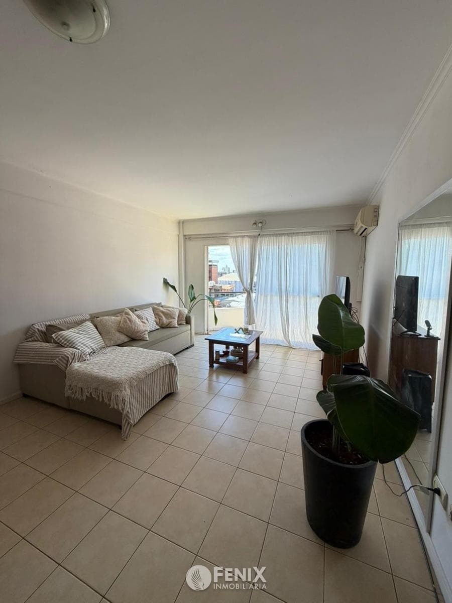 DF921 - DEPARTAMENTO CÉNTRICO EN VENTA - 2 DORMITORIOS