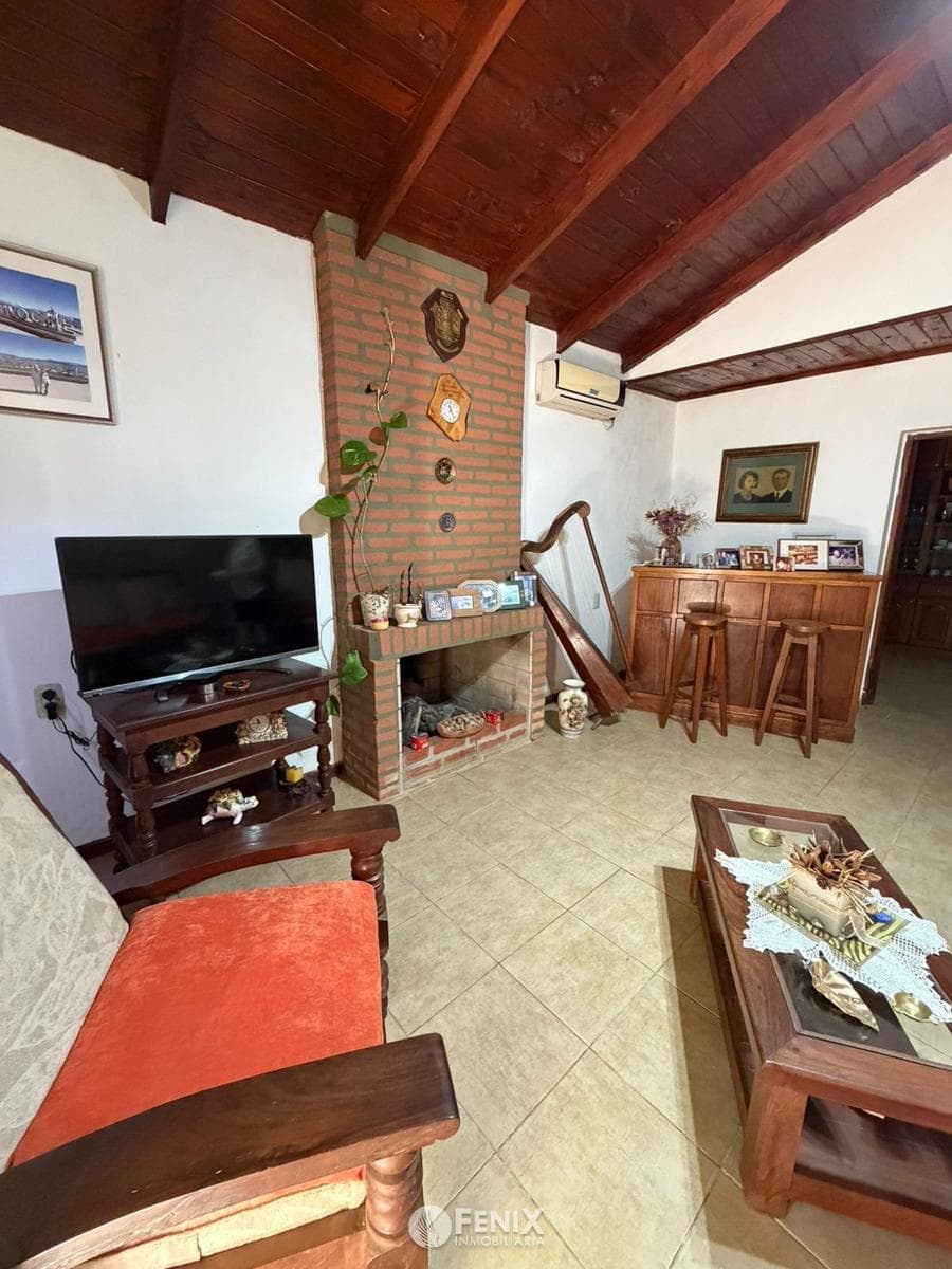 CF1349 - CASA EN VENTA - 3 DORMITORIOS - AV. ARECO Y CENTENARIO — foto 4